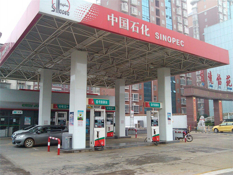 乌鲁木齐加油站钢结构网架案例4
